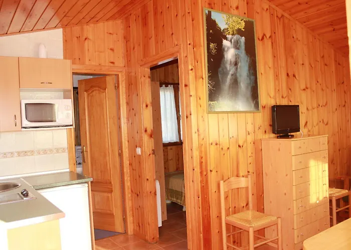 Camping Valle De Tena Sabiñánigo